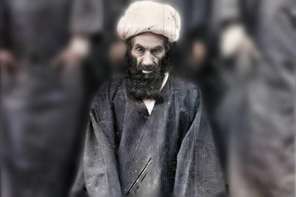 حکایت آخوند کاشی و در و دیوار مدرسه که تسبیح می‌گفتند