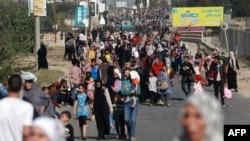 هزاران غیرنظامی فلسطینی از مهلت ۴ ساعته اسرائیل برای فرار از شمال غزه استفاده کردند