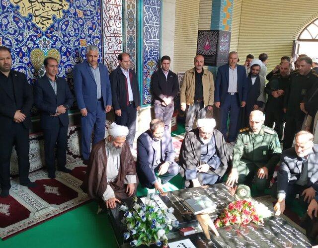 استواری و اقتدار ایران به واسطه حضور مردم درصحنه‌های مختلف انقلاب است