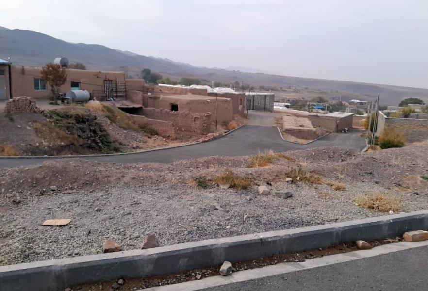 برهوت دود: در گذر از روستایی از توابع اشتهارد در استان البرز