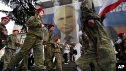  پوتین بودجه نظامی روسیه را به میزان قابل توجهی افزایش داد