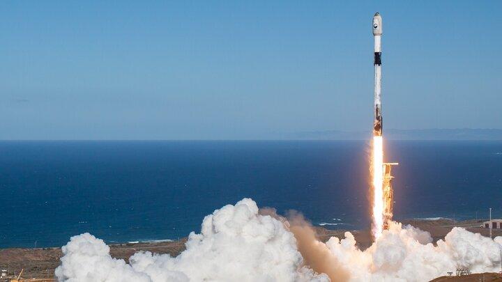 نخستین ماهواره ایرلند و ماهواره جاسوسی کره جنوبی به فضا رفت