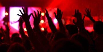 انهدام باند بزرگ پارتی‌های شبانه در تهران و کرج/ عکس