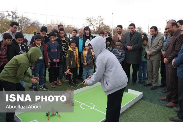 مسابقات رباتیک دانش‌آموزی در مهریز برگزار شد