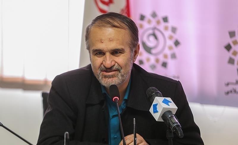 تغییر رنگ شهر و فضای سبز از برنامه های آتی شهرداری است/ شهرداری تهران اولویت اول خودش را حل مسئله حمل و نقل گذاشته است + فیلم