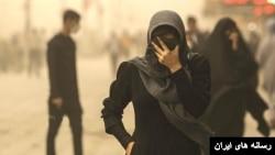 وضعیت «خطرناک» آلودگی هوا در مشهد؛ راهپیمایی معترضان در اردکان: نفس کشیدن حق ما است