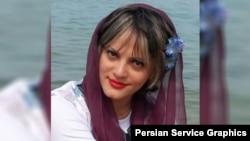 اختصاصی؛ ۱۰ روز بی خبری از وضعیت یکتا فهندژ سعدی پس از بازداشت در شیراز
