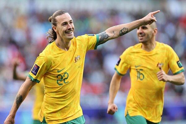 استرالیا با پیروزی برابر هند جام را آغاز کرد