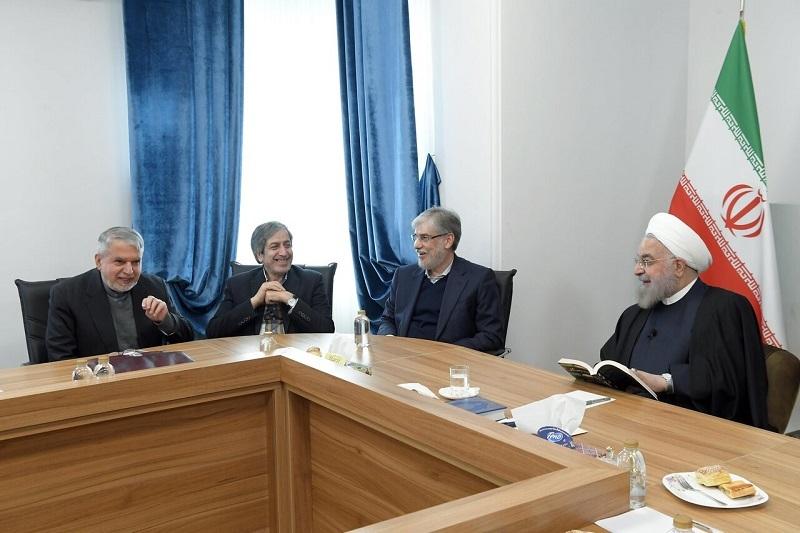 روحانی: بی‌سواد خواندن منتقدان یک تهمت ناروا بود