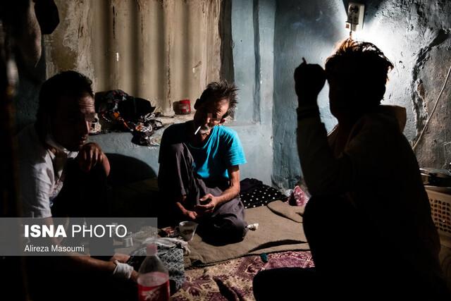 تریاک در انحصار دولتِ رضاشاه؛ ایجاد شیره‌کش‌خانه‌های جدید با نام «دارالعلاج»