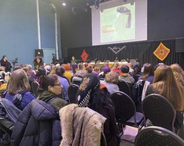 «ژن، ژیان، ئازادی: با زن، زندگی، آزادی به سوی انقلاب زنان می رویم»