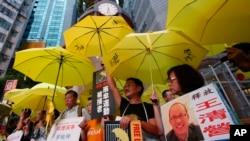 تلاش دولت چین برای قطع ارتباط فعالان حقوق بشر با دنیای خارج؛ تشدید فشار بر افراد نزدیک به آنها