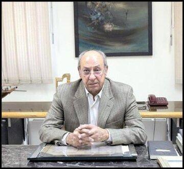 خاطره‌ای از مرحوم مهدی بشارت، کاردار ایران در بغداد در آغاز جنگ/ بارها با برگ درختان و چمن باغچه، خورش‌سبزی بی‌گوشت درست کردیم