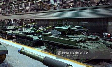 خط تولید تانک در روسیه/ عکس
