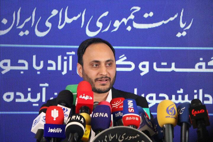 دنیای غرب سعی می‌کند مردم را از داشتن آینده خوب ناامید کند