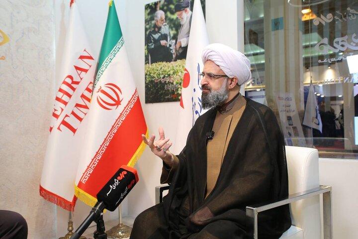 اگر امر به معروف درست انجام شود همه جامعه از آن نفع می‌برند