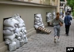 پنج نکته درباره گسترش جنگ اوکراین به کتابخانه‌ها