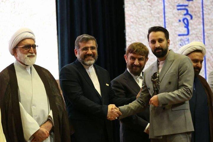 اهدای نشان ارادت جذابیت جشنواره رضوی را افزایش داد