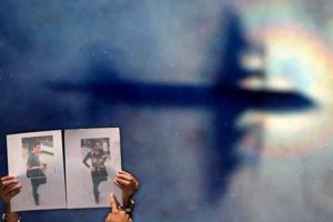 اسرارآمیزترین سانحه هوایی جهان، ناپدیدشدن بوئینگ حامل دو ایرانی با «پاسپورت دزدی»  - Gooya News