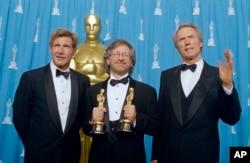 «منطقه مورد علاقه»؛ دو فیلم در یک فیلم: یکی برای دیدن، یکی برای شنیدن