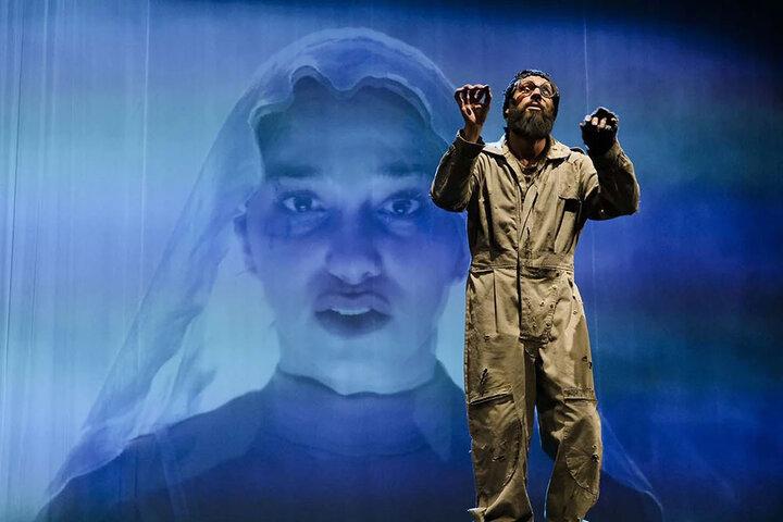 هر کدام از ما می‌توانیم «شاعر شهر» باشیم/ گلایه از مردم هشتگ‌پذیر