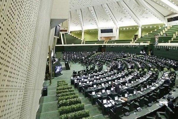 ساعت کار معلمان مدارس غیر دولتی «۳۰ ساعت در هفته» شد 