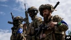 حمله پهپادهای اوکراینی به ۸ منطقه روسیه؛ دو سامانه نفتی آسیب دیدند 