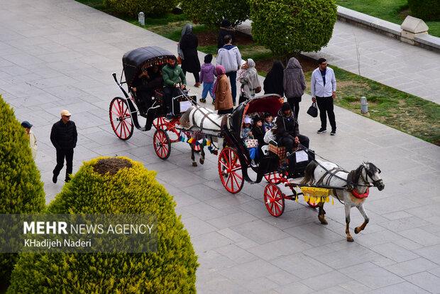 بیش از ۲ میلیون گردشگر به استان اصفهان سفر کردند