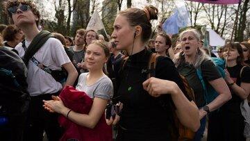 فعال سرشناس در اعتراض به تغییرات اقلیمی بازداشت شد