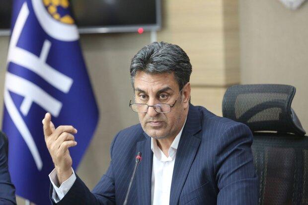 برای استفاده از VAR مصمم هستیم/ پسرم هنوز در لیگ برتر قضاوت نکرده