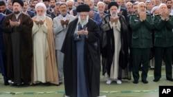 سی‌بی‌اس نیوز: حکومت ایران ممکن است روز جمعه با بیش از ۱۰۰ پهپاد و ده‌ها موشک به اسرائیل حمله کند