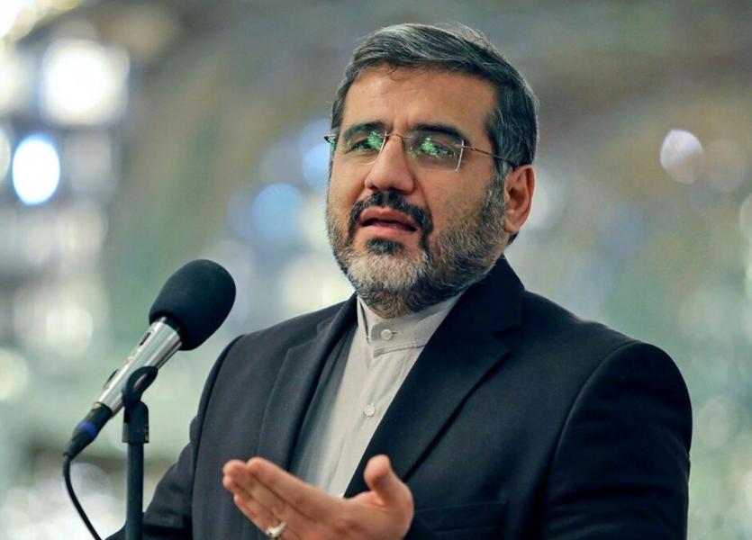 وزیر فرهنگ: افتخار سربازی رهبر انقلاب و نظام را با هیچ موردی عوض نمی‌کنیم
