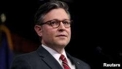 رئیس مجلس نمایندگان آمریکا: واشنگتن در پاسخ به حملات حکومت ایران به اسرائیل «قاطعیت» نشان داد 