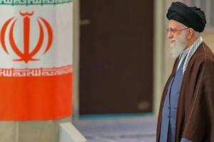  ۸۵ سالگی علی خامنه‌ای، مساله جانشینی و آینده جمهوری اسلامی - Gooya News