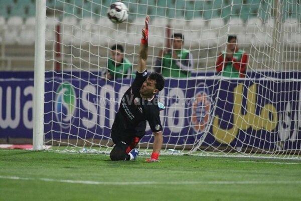 فرصت ویژه برای پورحمیدی/ دروازه بان تراکتور صدرنشین می شود؟