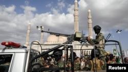 تهدید تازه حوثی‌های یمن: کشتی‌های اسرائیلی را در مدیترانه هدف قرار می‌دهیم