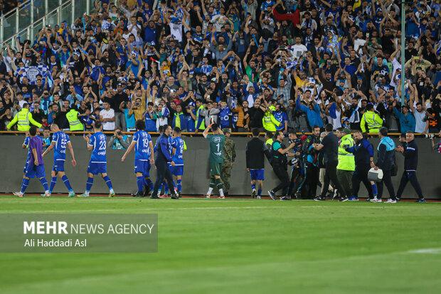 استقلال یک عنوان بهترین را از آن خود کرد