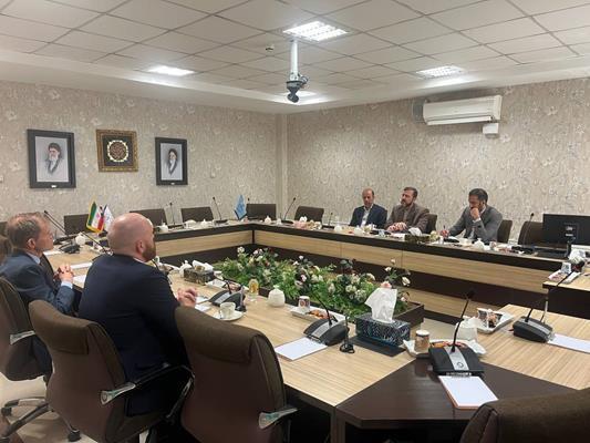 دیدار سفیر نروژ با غریب‌آبادی/ انتقاد دبیر ستاد حقوق بشر از رویکرد دوگانه حقوق بشری کشور‌های غربی و آمریکا