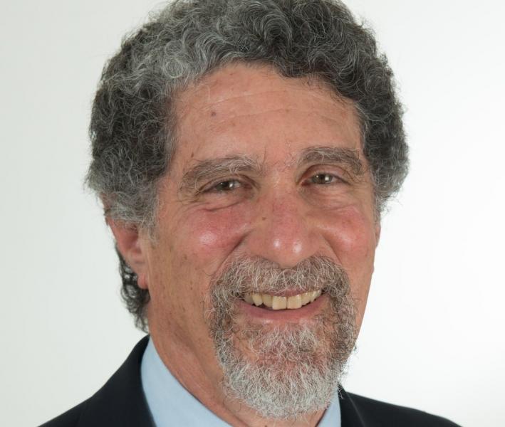 گفتگوی اختصاصی با مشاور روسای جمهور اسبق امریکا؛ نتانیاهو در انتخابات آینده با اختلاف زیادی شکست خواهد خورد/ آمریکا می گوید دیوان لاهه برای حکم دادن علیه روسیه خوب است