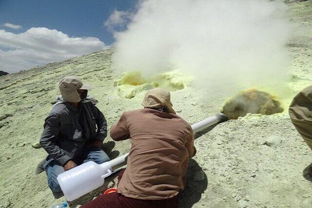 توضیحات محققان درباره شدت گرفتن بخارات آتشفشان تفتان