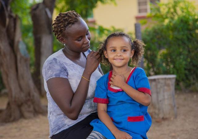 تجاوز سربازان بریتانیایی به زنان کنیایی؟ کودکان دورگه انگشت‌نما شده‌اند - Gooya News