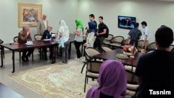  ایالات متحده  به جمهوری اسلامی اجازه داد برای  «انتخابات ریاست جمهوری» صندوق‌های رأی‌گیری غیابی در خاک آمریکا تعبیه کند