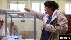 با آغاز رای گیری پارلمانی در فرانسه؛ «راست افراطی» پیشتاز نظرسنجی‌های پیش از انتخابات 