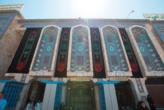 حرم امام حسین(ع) لباس سیاه به تن کرد