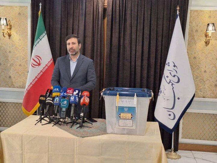 طحان نظیف: آرای تمامی افراد حاضر در شعب اخذ می‌شود