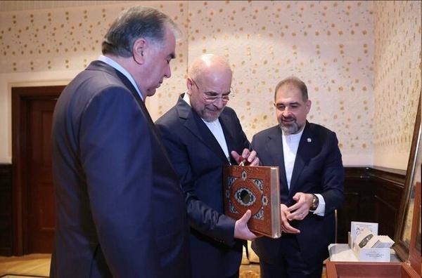 هدیه رئیس مجلس به رئیس‌جمهور تاجیکستان